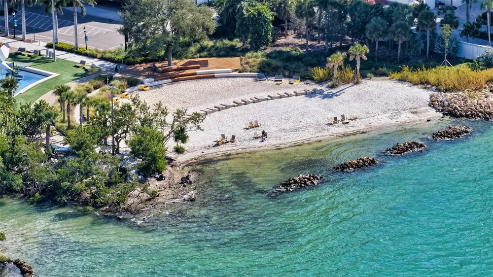 1064 TAMIAMI TRAIL #1320 Sarasota, FL 34236