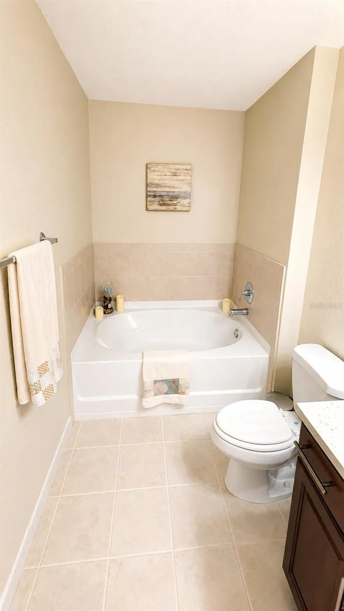 1064 TAMIAMI TRAIL #1320 Sarasota, FL 34236