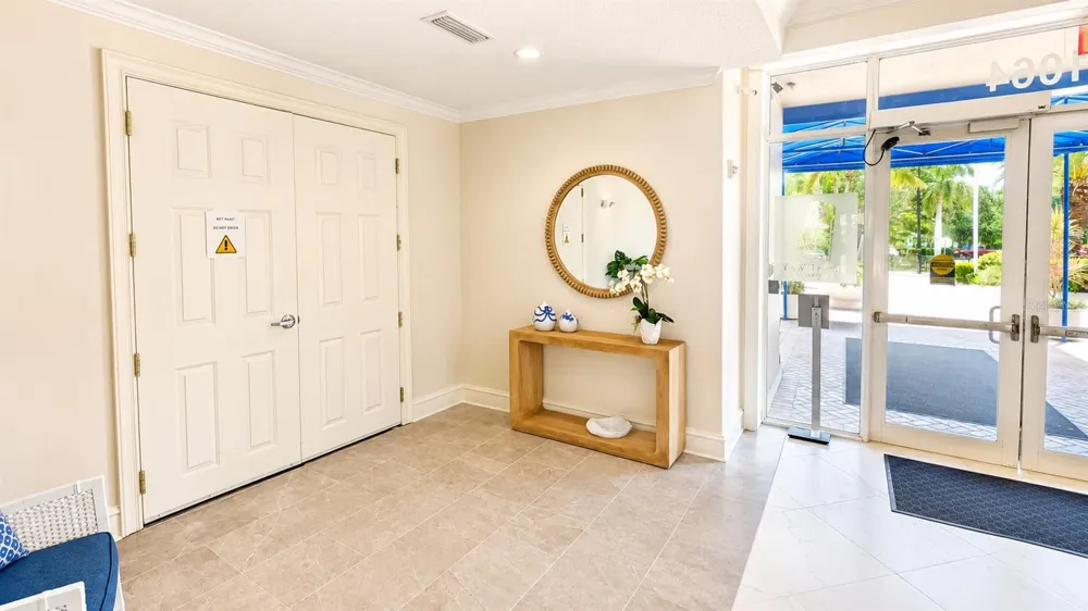 1064 TAMIAMI TRAIL #1320 Sarasota, FL 34236