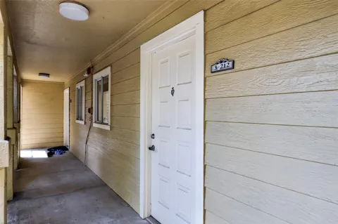 3 ARBOR CLUB DRIVE #212