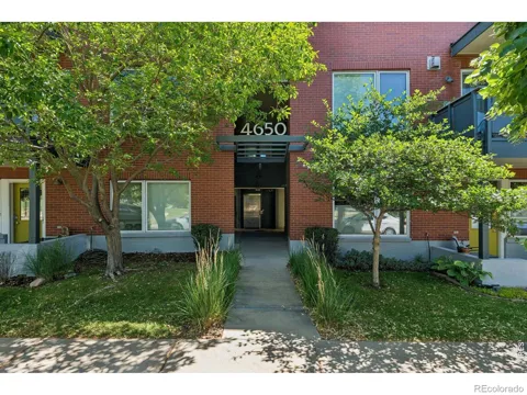 4650 Holiday Drive #201