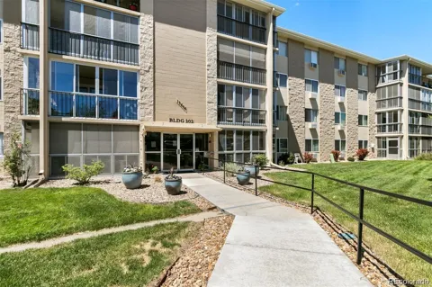 13606 E Bates Avenue #301
