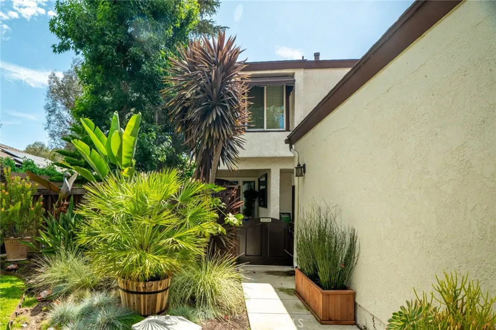 29242 Pompano Laguna Niguel, CA 92677
