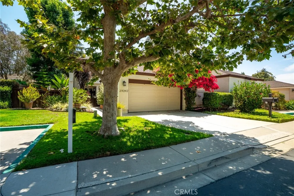 29242 Pompano Laguna Niguel, CA 92677