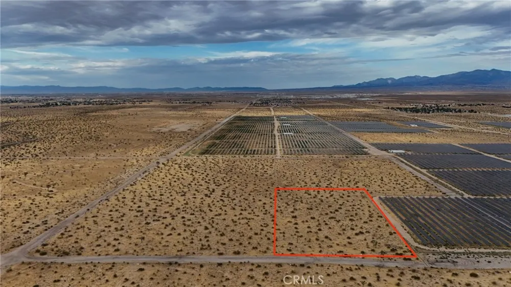 741 Desoto Street Adelanto, CA 92301