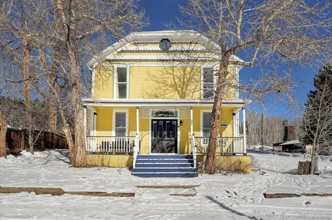 129 Lang Street