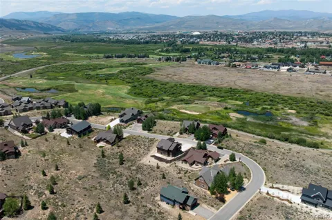 817 Saddle Ridge Circle