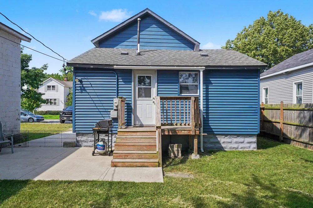 312 Elliott Avenue Grand Haven, MI 49417