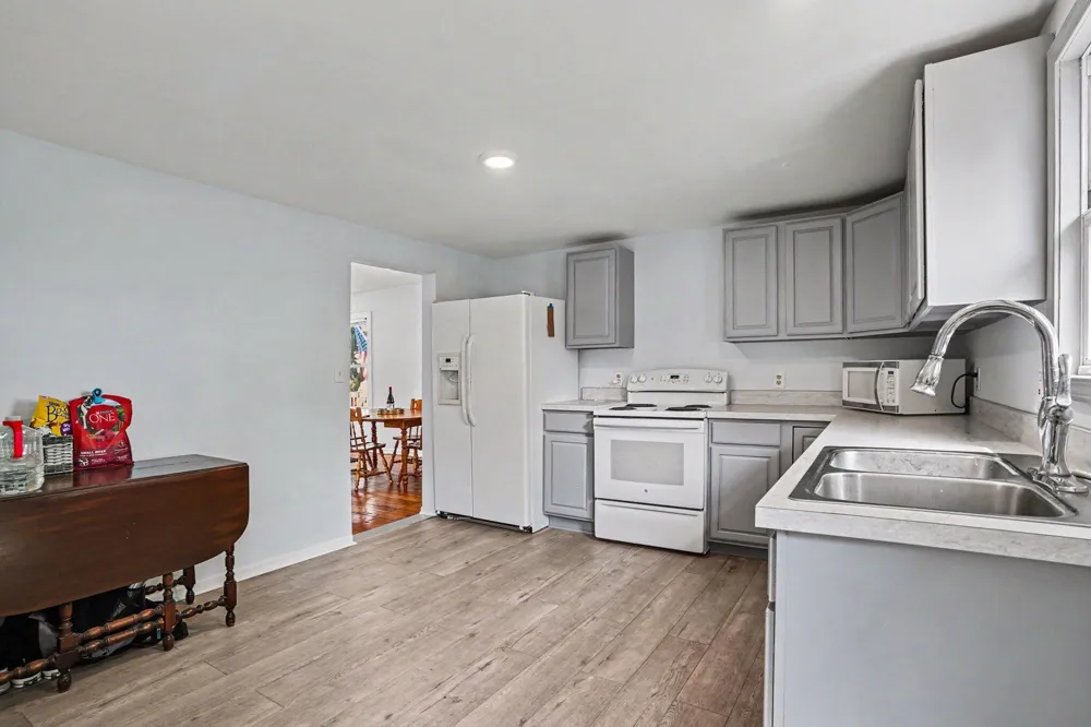 312 Elliott Avenue Grand Haven, MI 49417
