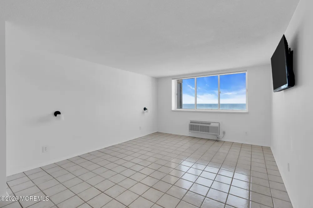 55 Ocean Avenue #3L Monmouth Beach, NJ 07750