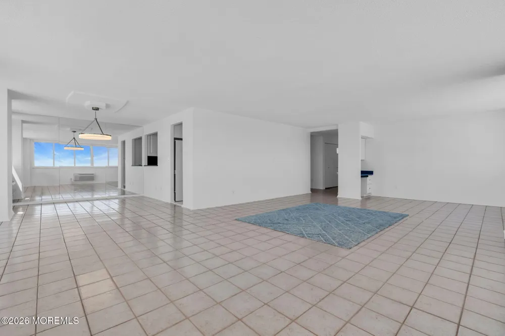 55 Ocean Avenue #3L Monmouth Beach, NJ 07750