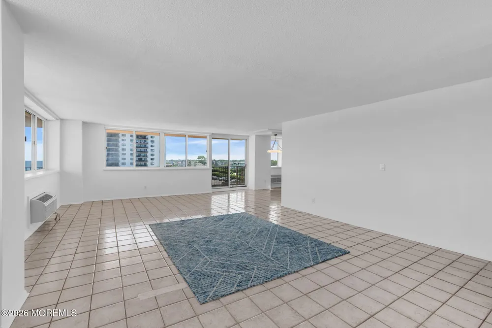 55 Ocean Avenue #3L Monmouth Beach, NJ 07750