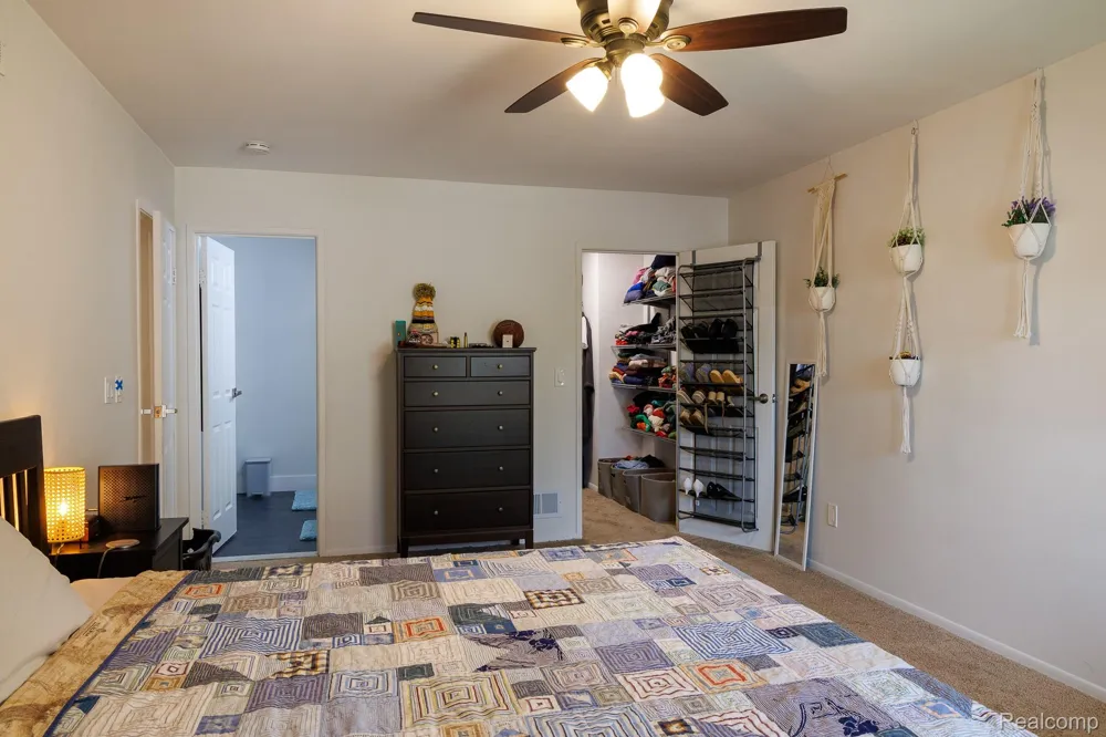1989 Klingensmith Road #46 Bloomfield Hills City, MI 48302