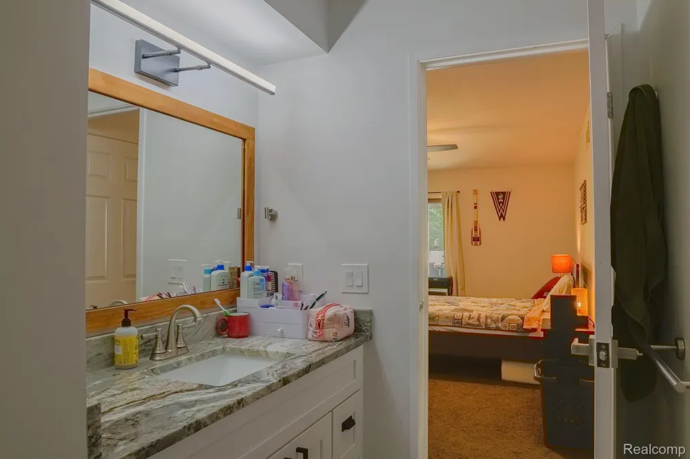 1989 Klingensmith Road #46 Bloomfield Hills City, MI 48302