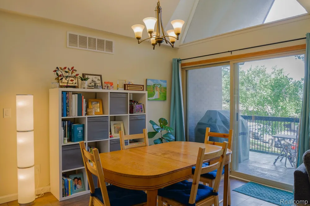 1989 Klingensmith Road #46 Bloomfield Hills City, MI 48302