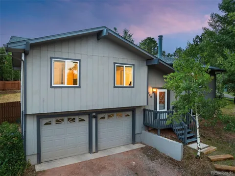 720 W Northwoods Drive