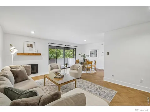 2227 Canyon Boulevard #212A