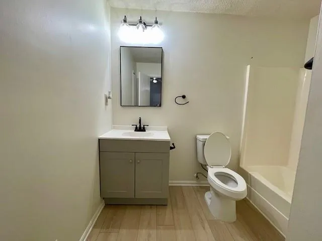 6354 Shannon Pkwy #32F Union City, GA 30291
