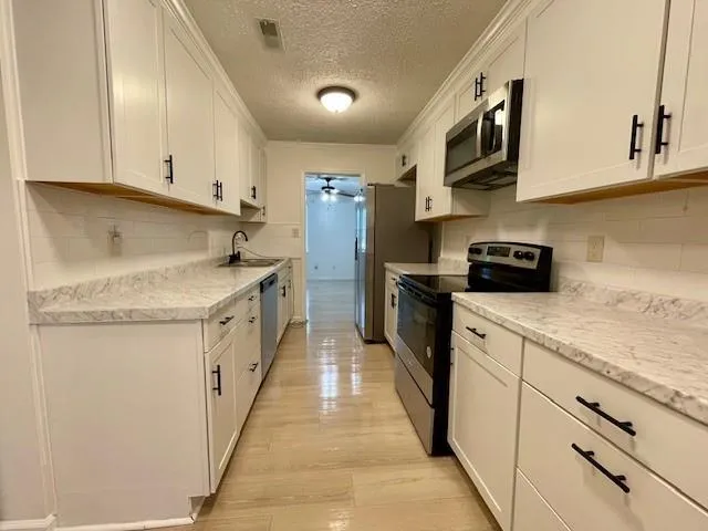 6354 Shannon Pkwy #32F Union City, GA 30291