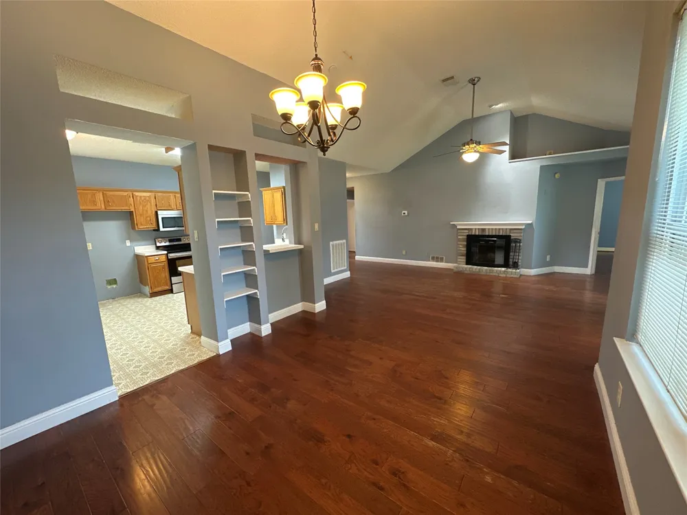 2336 Timbercreek Drive Glenn Heights, TX 75154