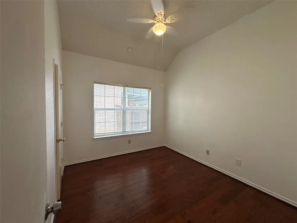 2336 Timbercreek Drive Glenn Heights, TX 75154
