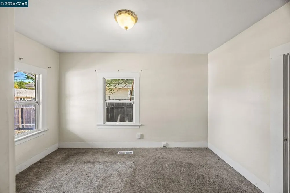 149 W 11Th St Pittsburg, CA 94565