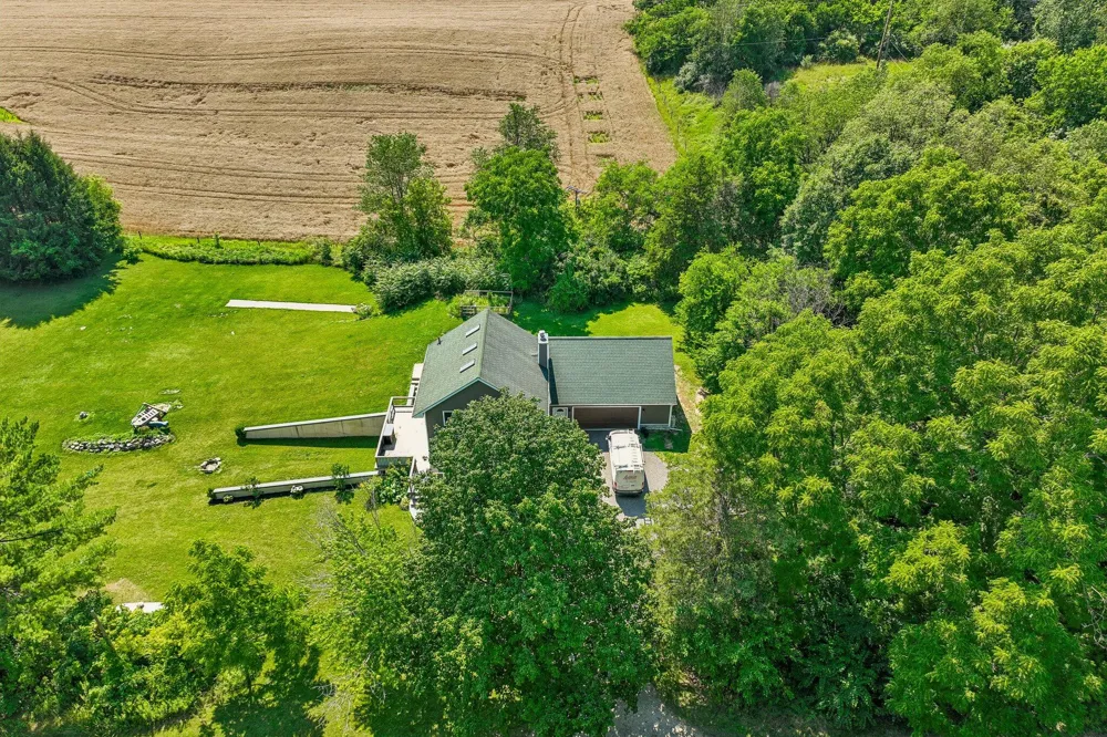 10120 Noggles Road Manchester, MI 48158