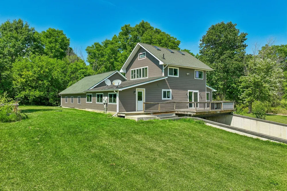 10120 Noggles Road Manchester, MI 48158