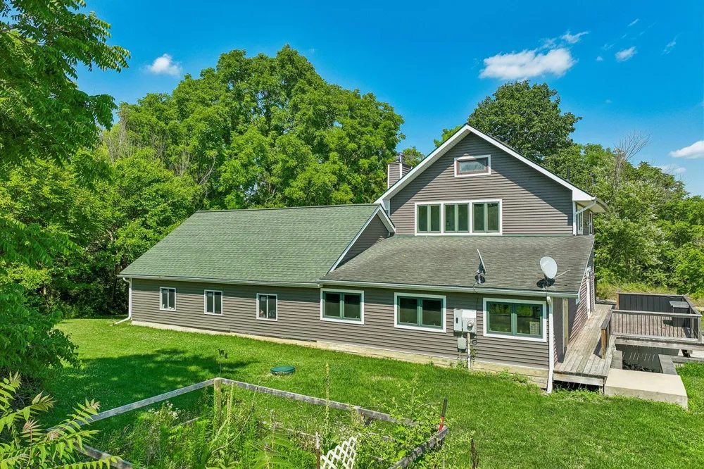10120 Noggles Road Manchester, MI 48158