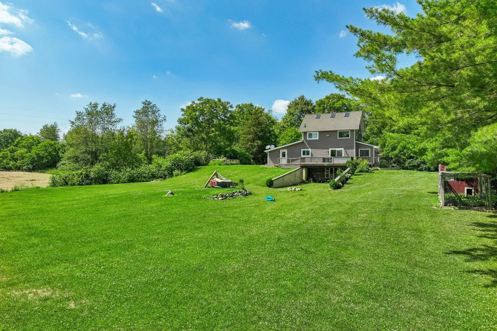 10120 Noggles Road Manchester, MI 48158