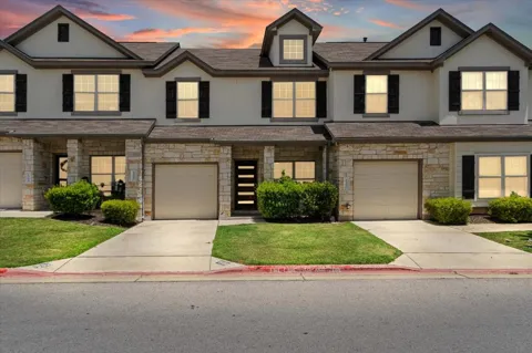1502 Airedale Road #2502