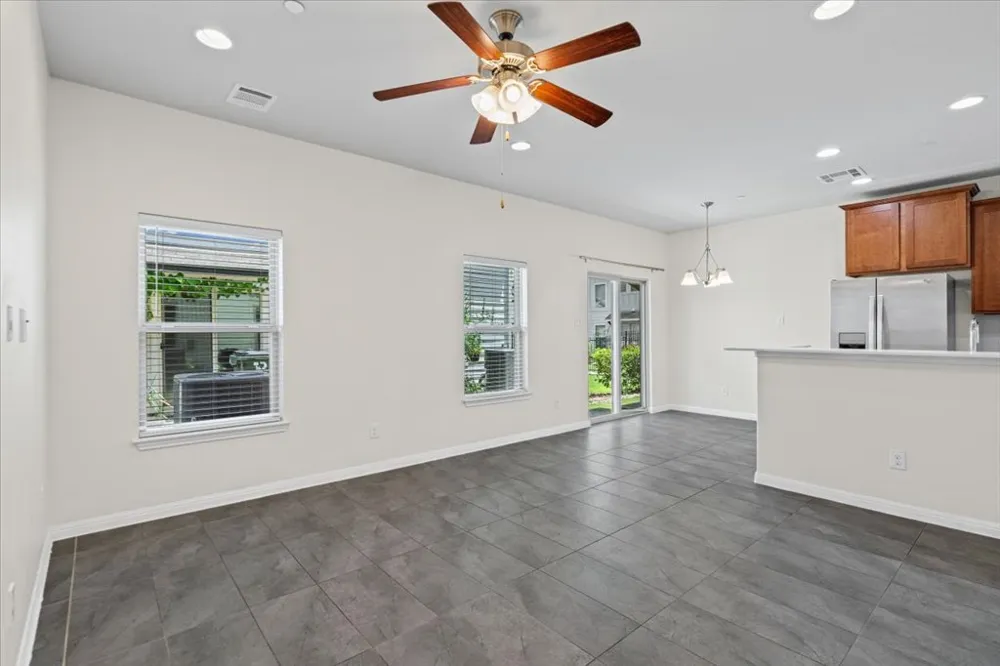 1502 Airedale Road #2502 Austin, TX 78748