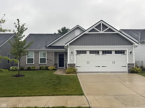 2748 Green Valley Drive