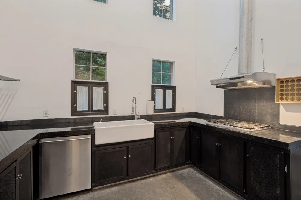 1233 Lady Lane Duncanville, TX 75116