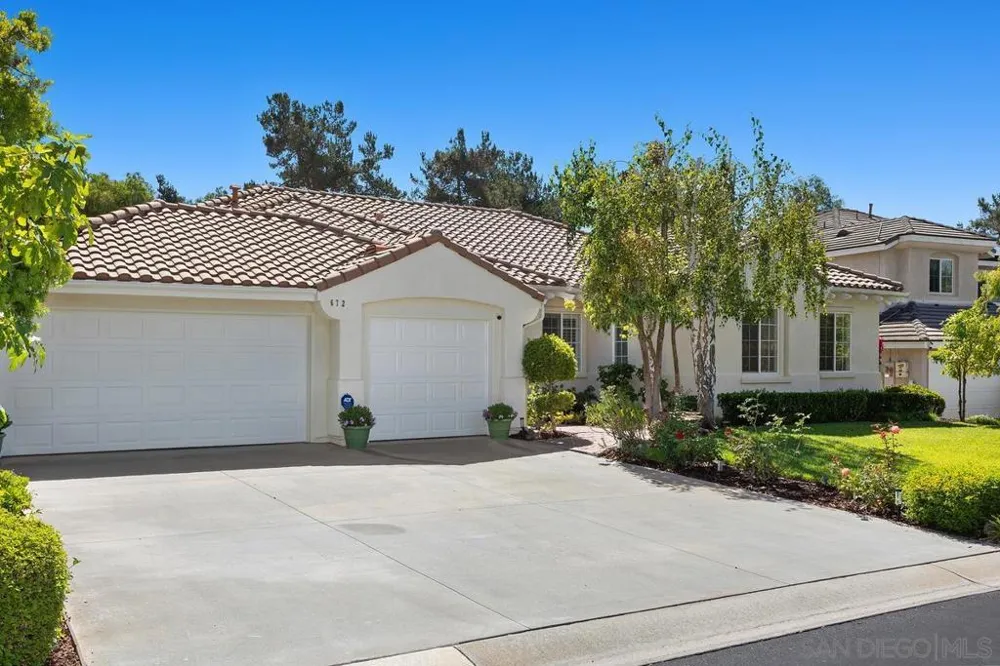 672 Inverlochy Dr Fallbrook, CA 92028