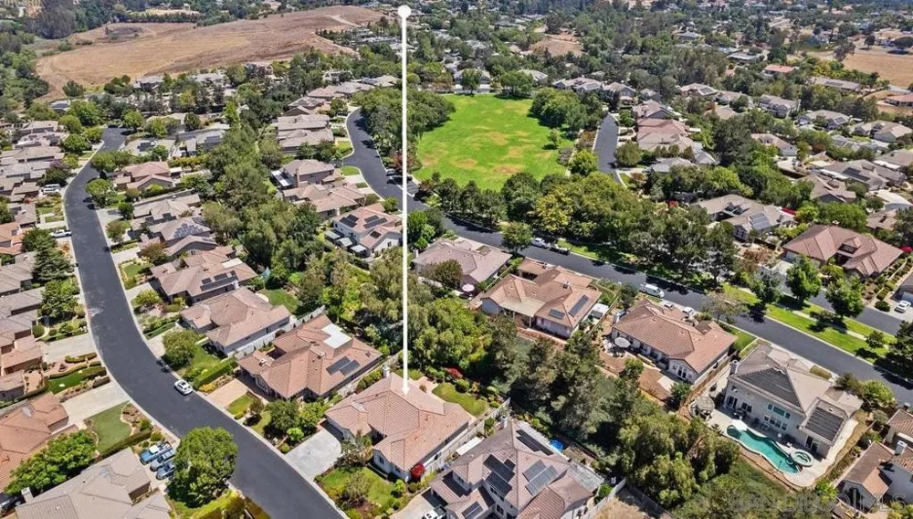 672 Inverlochy Dr Fallbrook, CA 92028