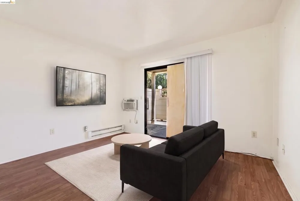 5 Lancaster Cir #121 Bay Point, CA 94565