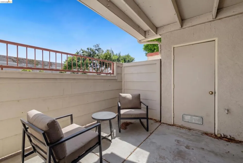 5 Lancaster Cir #121 Bay Point, CA 94565