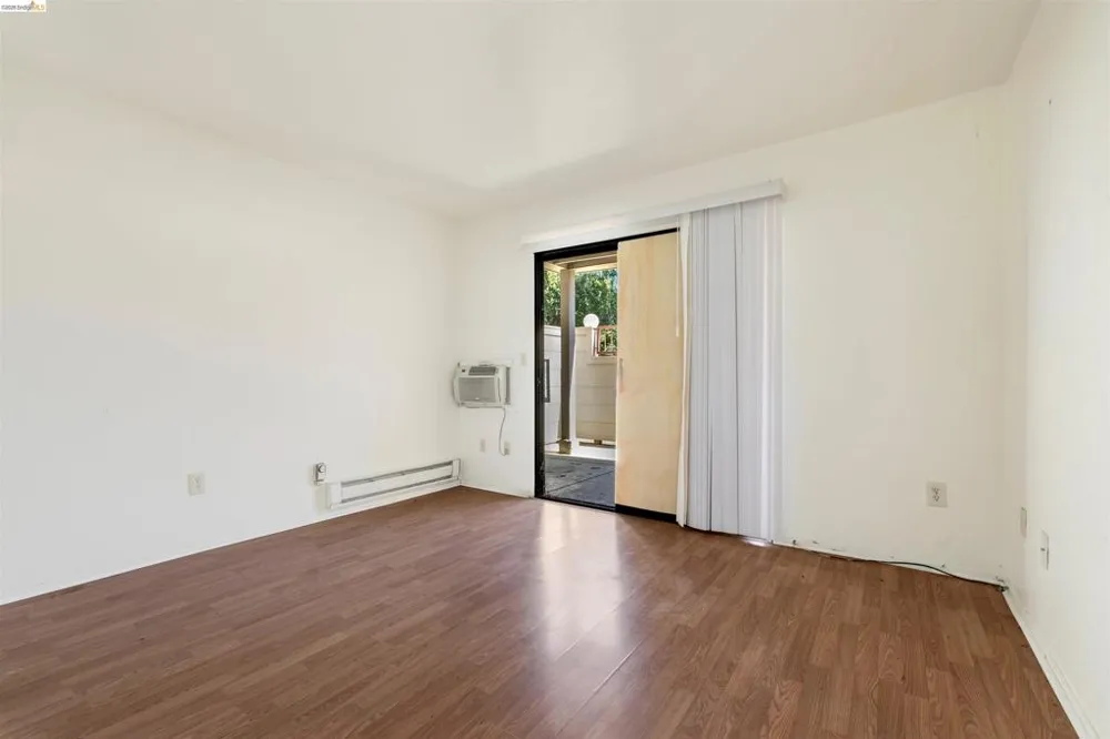 5 Lancaster Cir #121 Bay Point, CA 94565
