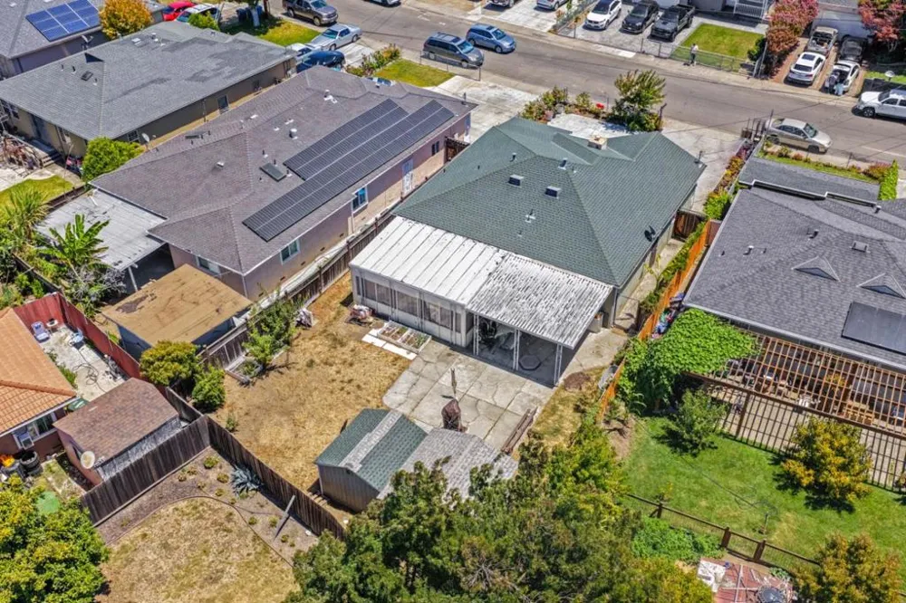 123 Gardenia Way East Palo Alto, CA 94303