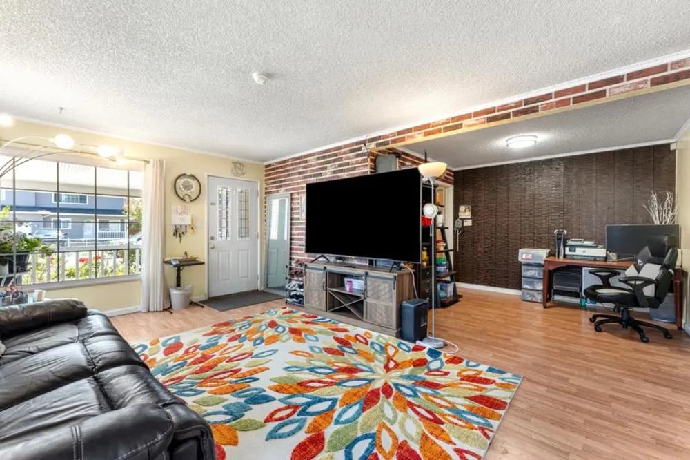 123 Gardenia Way East Palo Alto, CA 94303