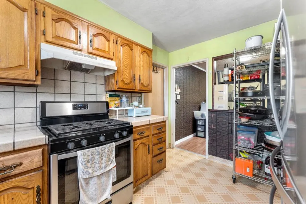 123 Gardenia Way East Palo Alto, CA 94303