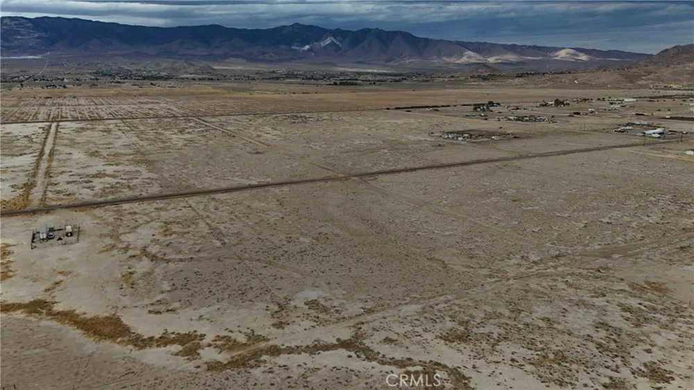 746 Lake Street Lucerne Valley, CA 92356