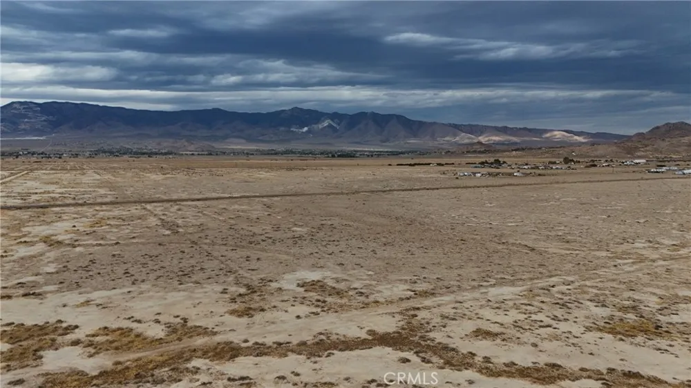 746 Lake Street Lucerne Valley, CA 92356