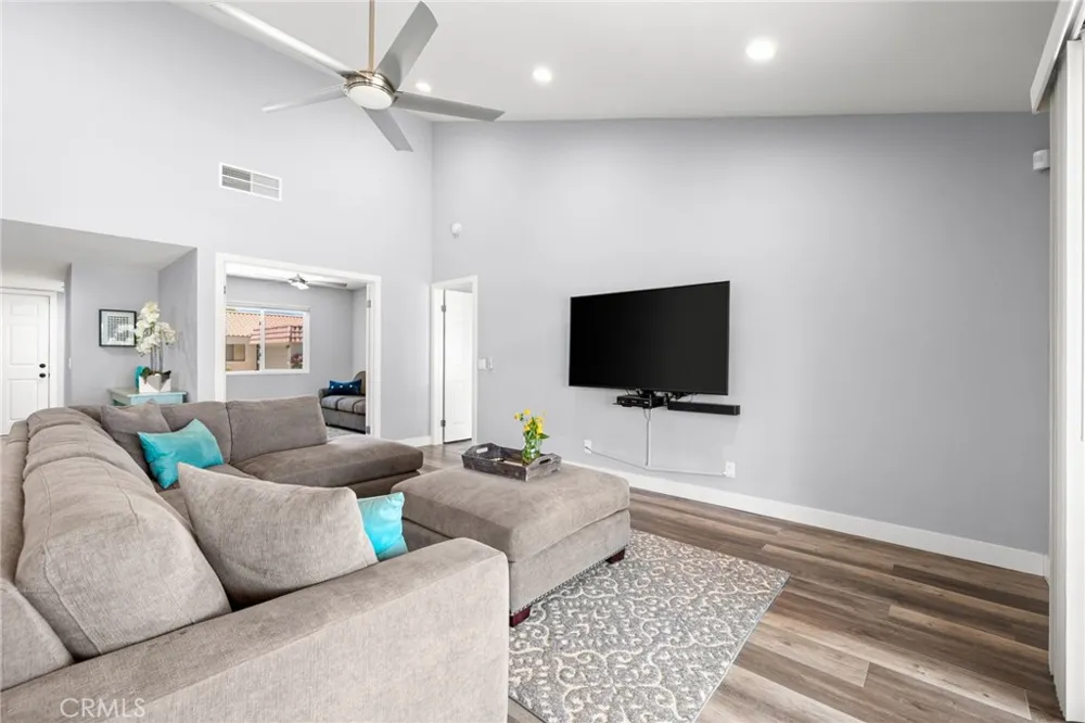 41488 Inverness Palm Desert, CA 92211