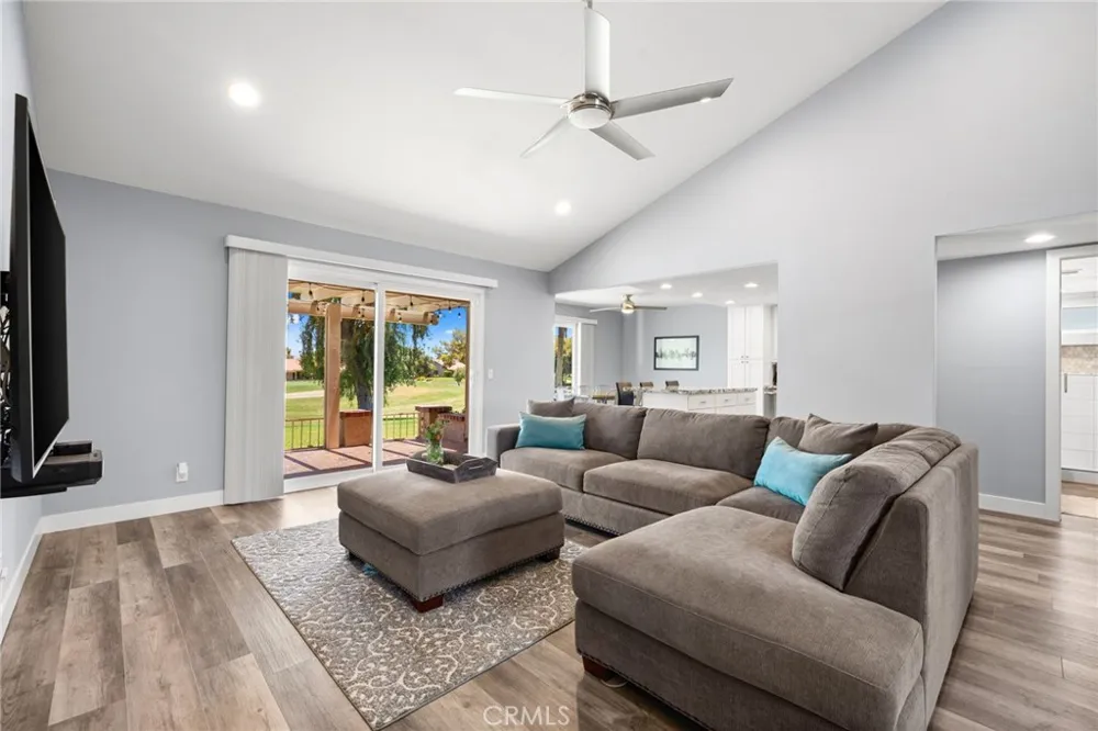 41488 Inverness Palm Desert, CA 92211