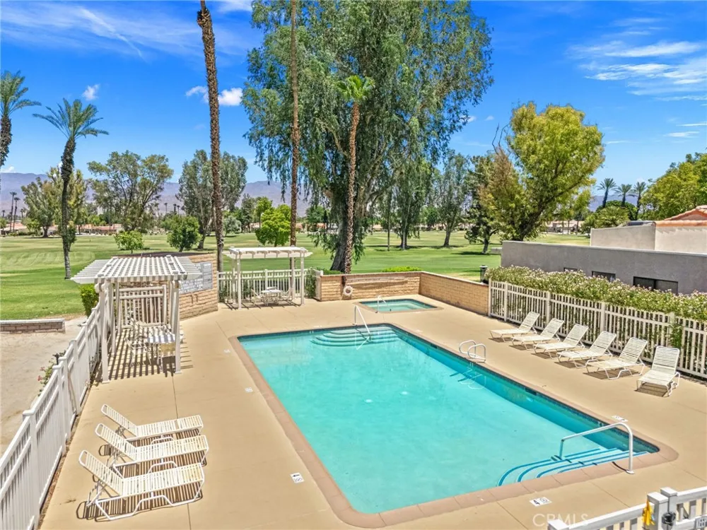 41488 Inverness Palm Desert, CA 92211