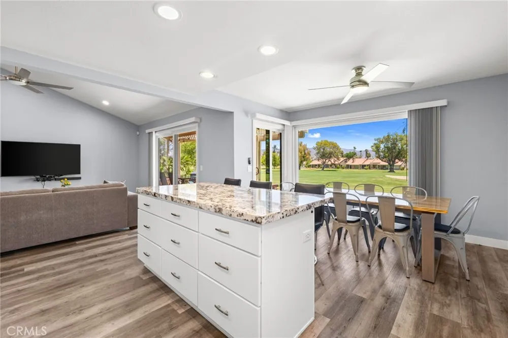 41488 Inverness Palm Desert, CA 92211