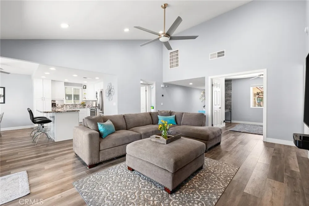 41488 Inverness Palm Desert, CA 92211