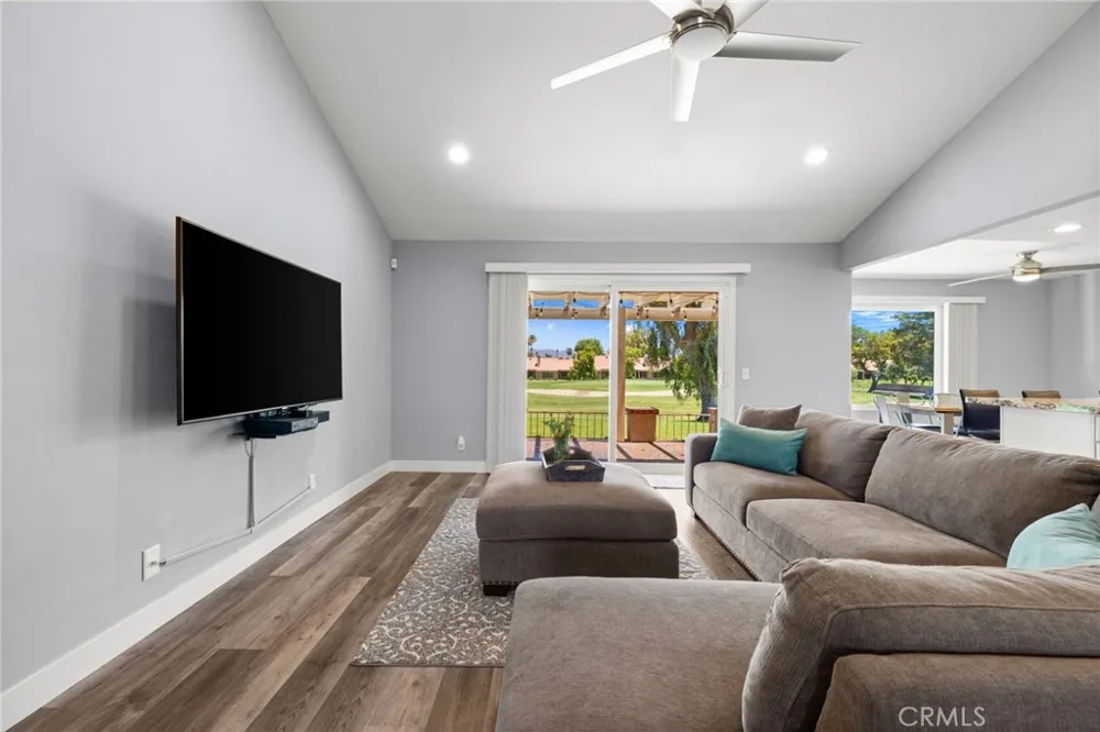 41488 Inverness Palm Desert, CA 92211